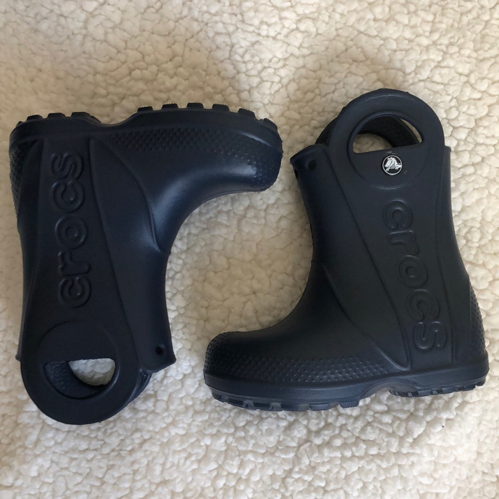 Croc Rain boots 7C